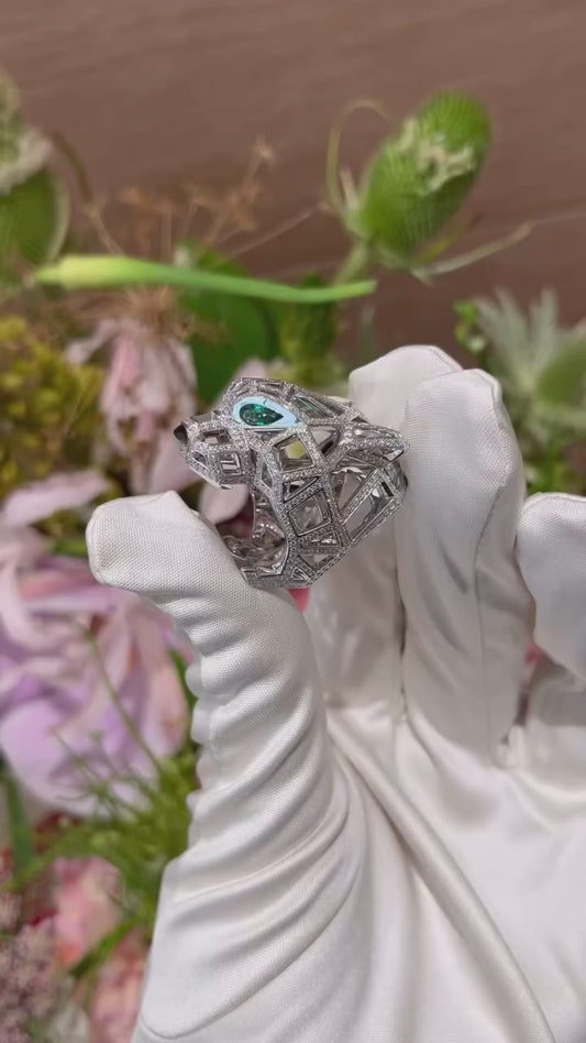 Diamond With Green Eyes Pantheris Ring